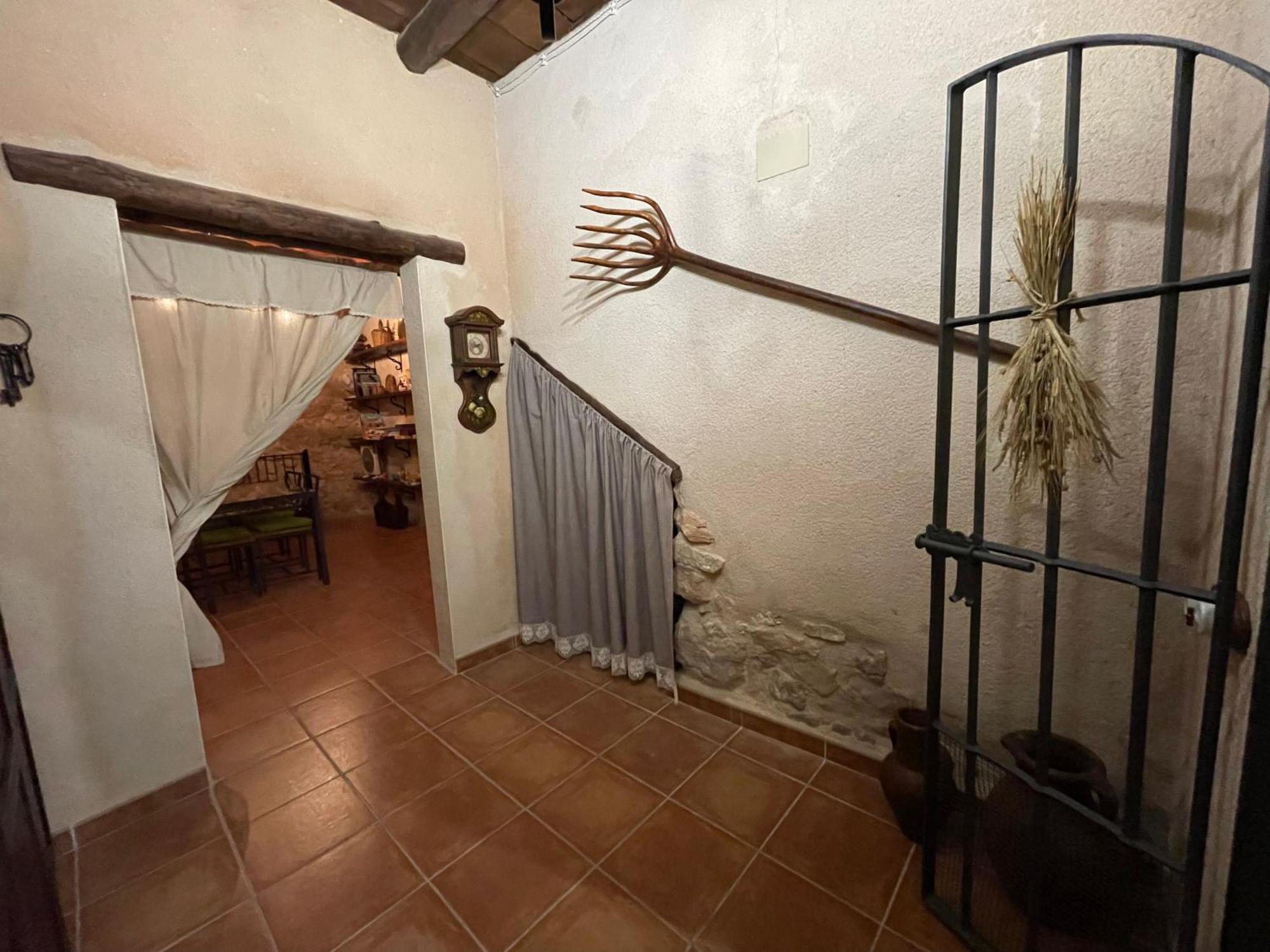 Casa Lidia - Antigua Posada Real วาลเดร์โรเบรส ภายนอก รูปภาพ