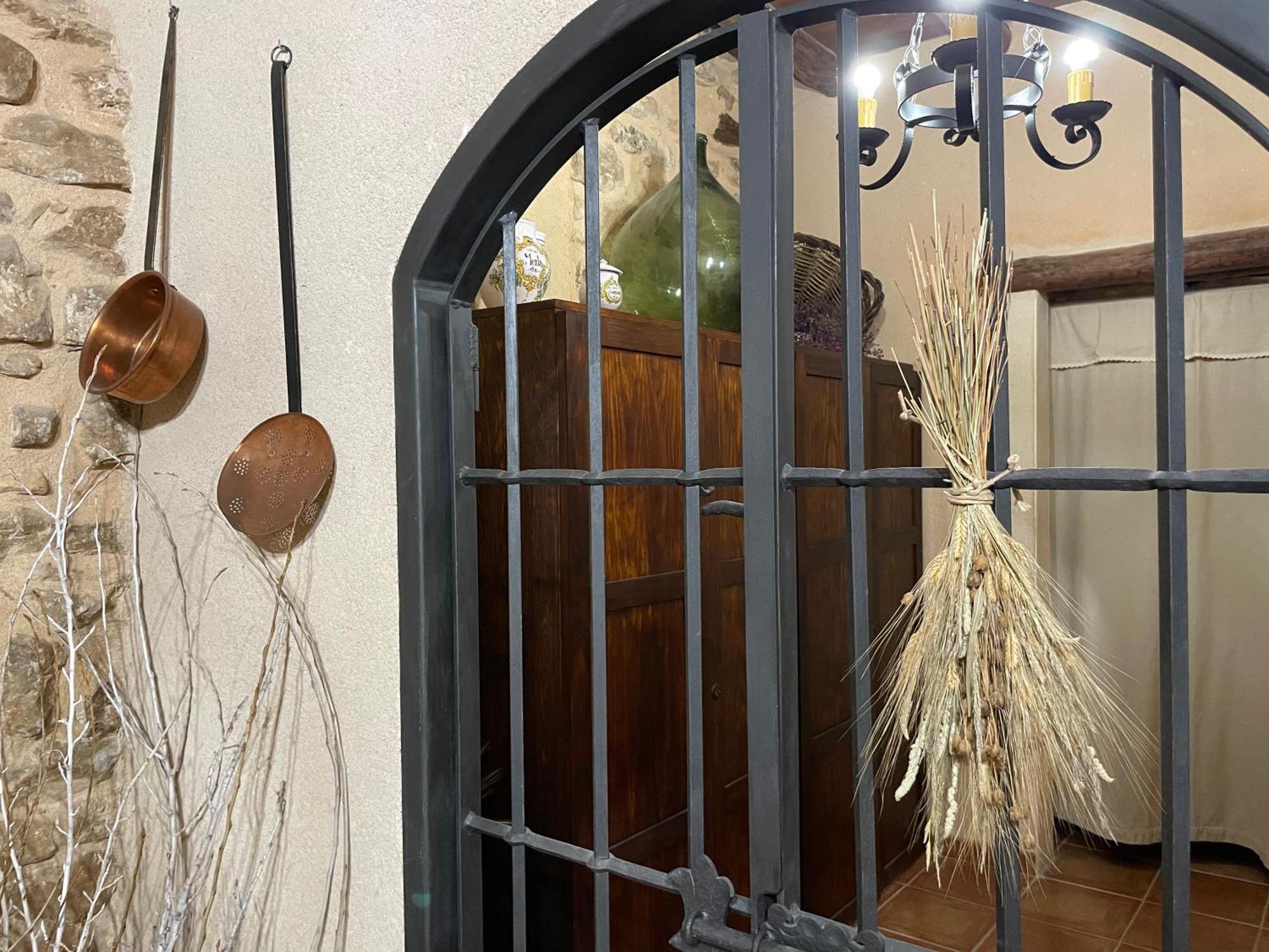 Casa Lidia - Antigua Posada Real วาลเดร์โรเบรส ภายนอก รูปภาพ