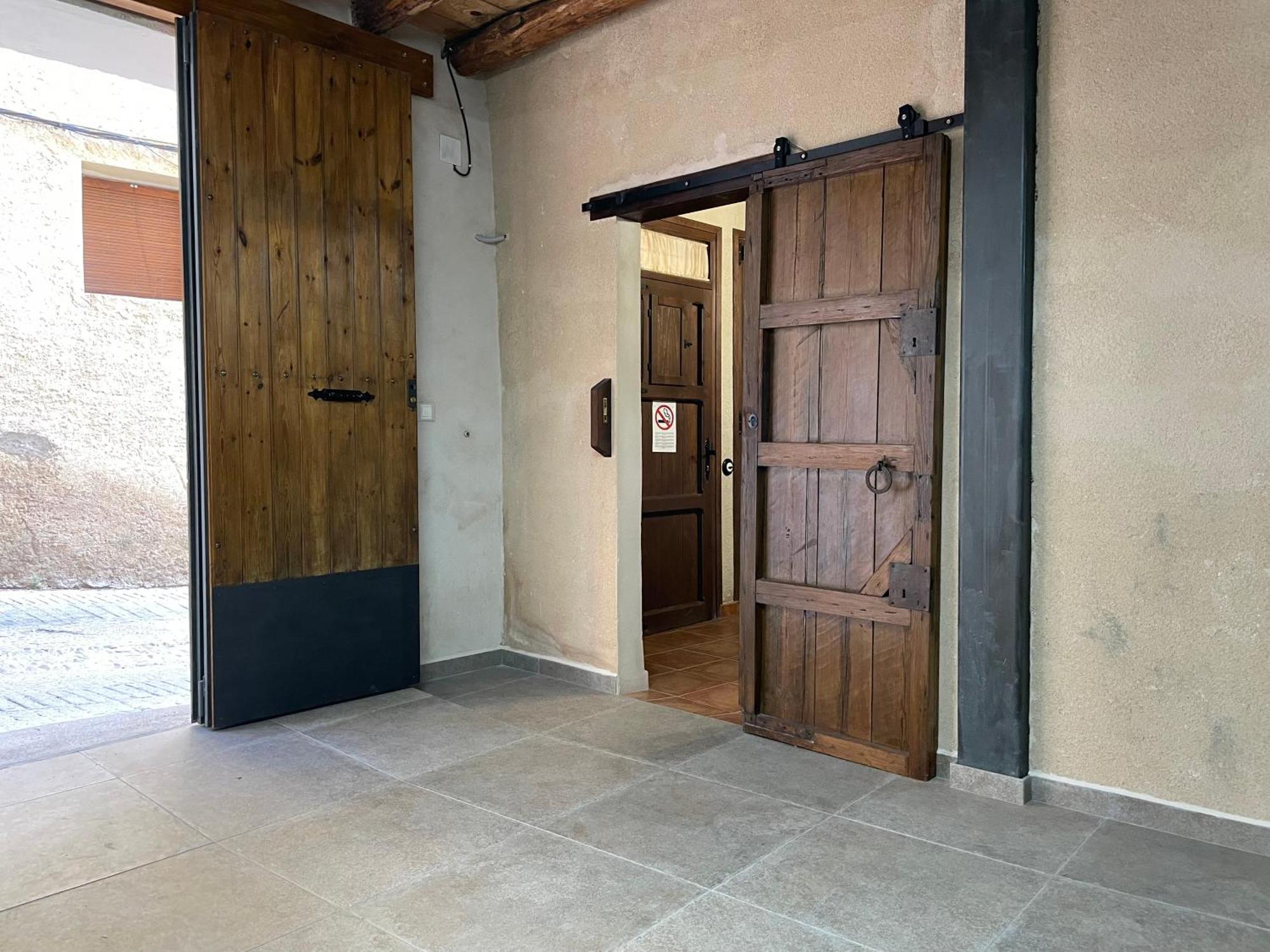 Casa Lidia - Antigua Posada Real วาลเดร์โรเบรส ภายนอก รูปภาพ